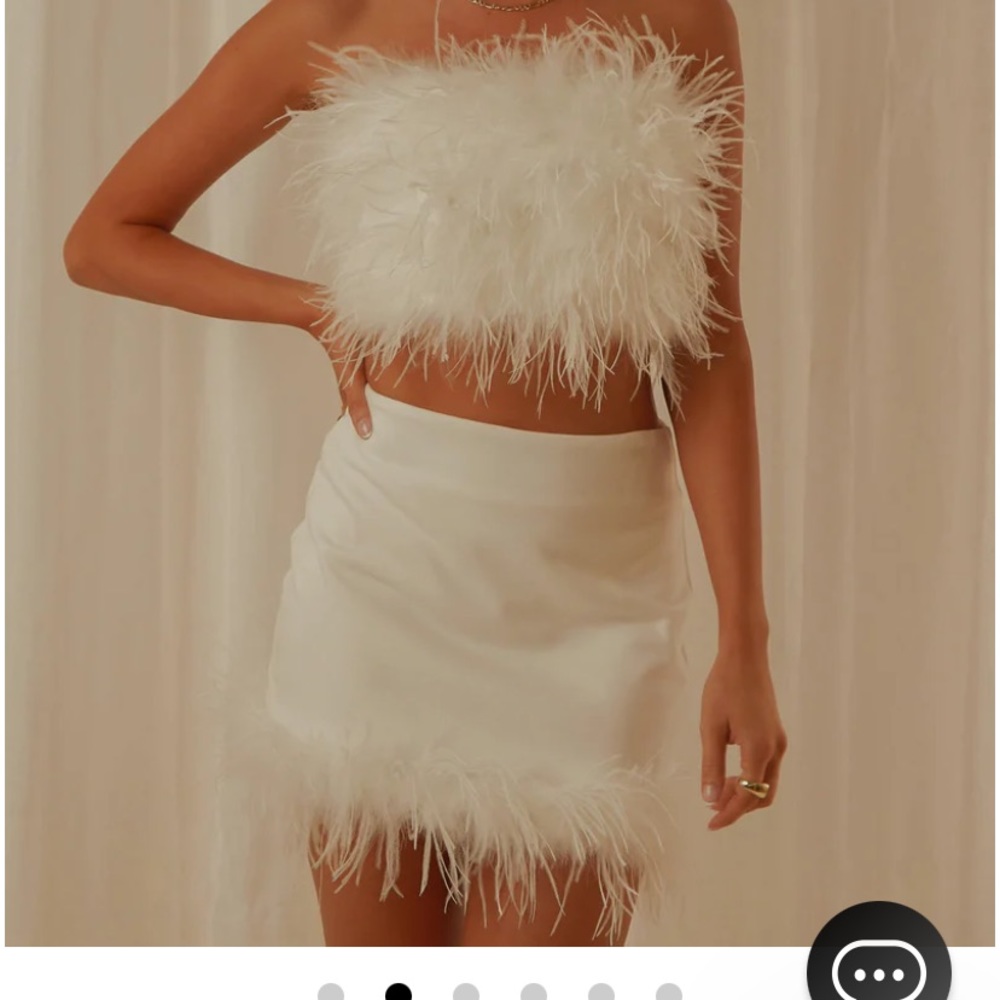 Pepper Mayo feather tube top